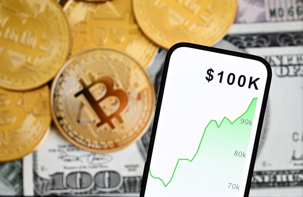 Unlocking the Potential: Bitcoin USDT Trading Strategies and Risks